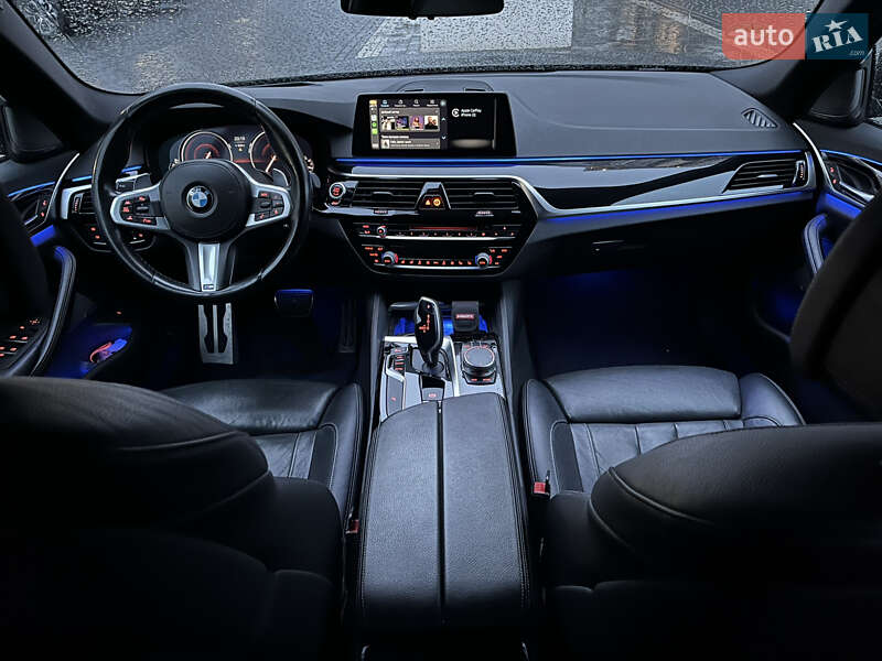 Универсал BMW 5 Series 2018 в Черновцах