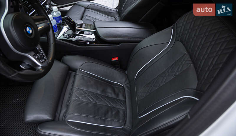 Седан BMW 5 Series 2018 в Житомирі