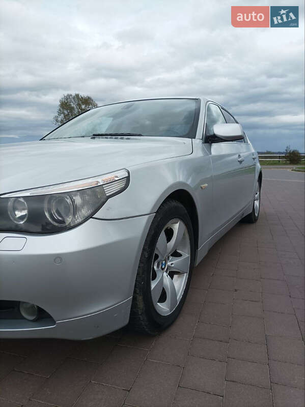 Седан BMW 5 Series 2004 в Ивано-Франковске