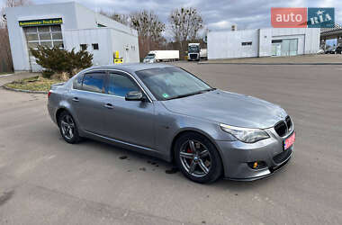 Седан BMW 5 Series 2009 в Шацьку