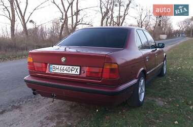 Седан BMW 5 Series 1994 в Бару