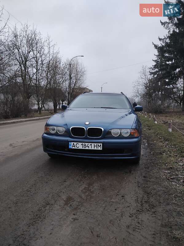 Універсал BMW 5 Series 2001 в Іваничах