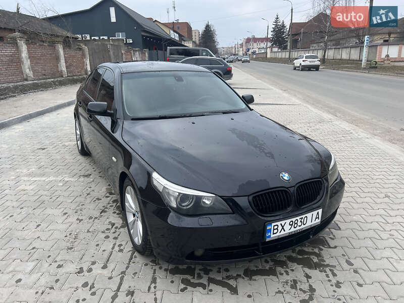 Седан BMW 5 Series 2004 в Каменец-Подольском