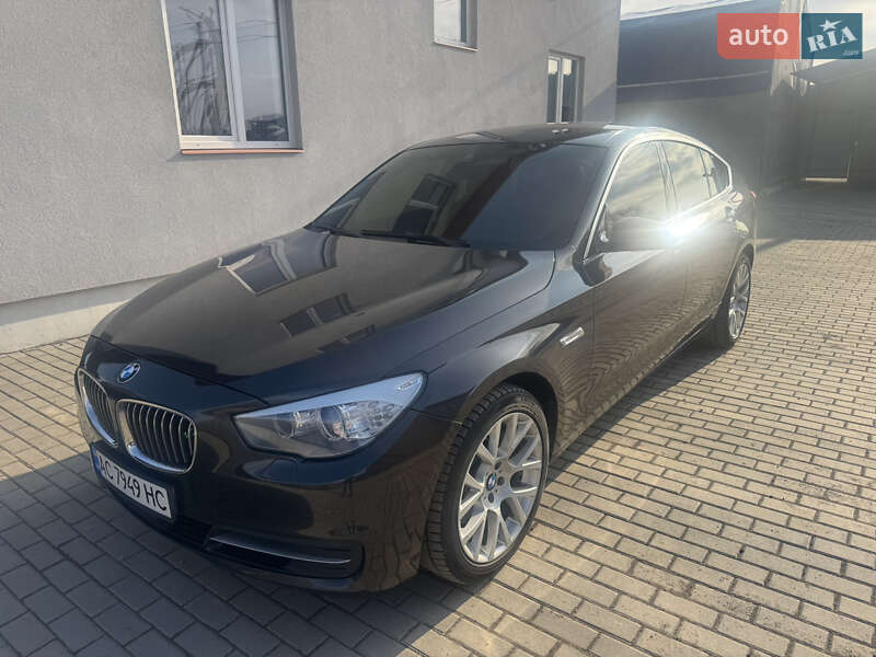 Седан BMW 5 Series 2015 в Луцьку