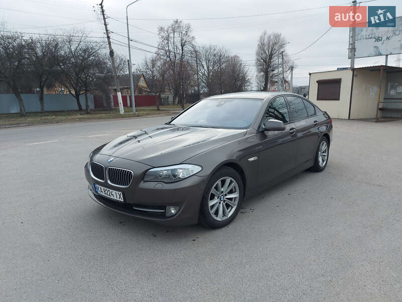 Седан BMW 5 Series 2012 в Києві