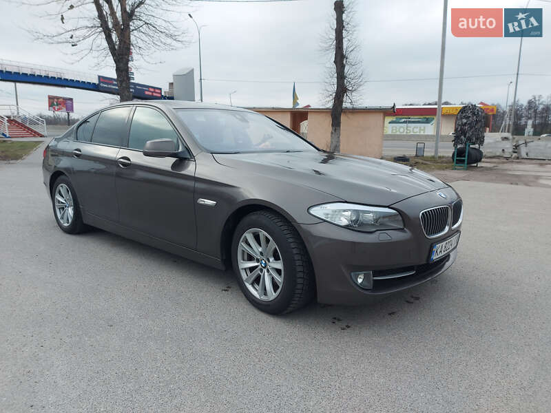 Седан BMW 5 Series 2012 в Києві