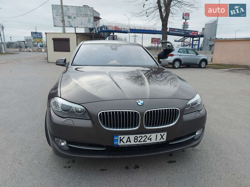 Седан BMW 5 Series 2012 в Києві