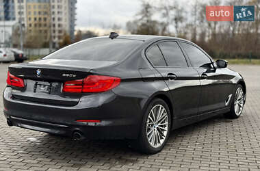 Седан BMW 5 Series 2019 в Львові