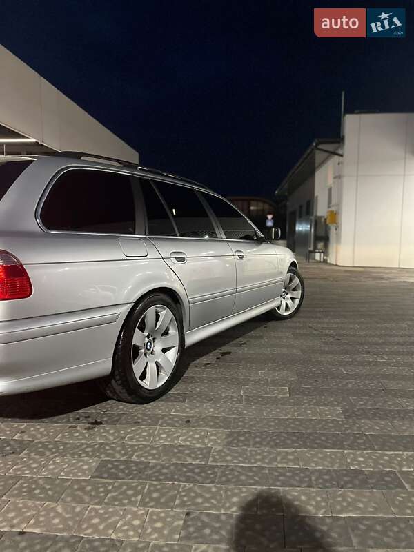 Універсал BMW 5 Series 2002 в Ужгороді