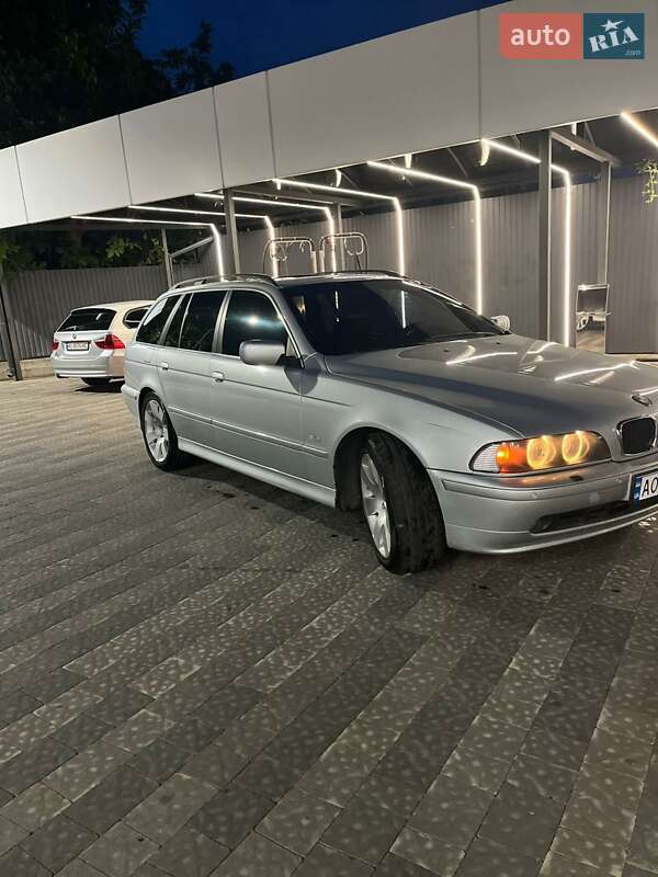 Універсал BMW 5 Series 2002 в Ужгороді