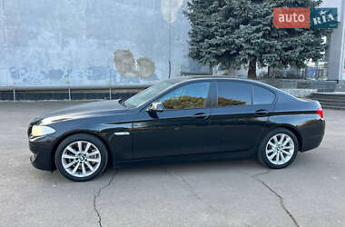 Седан BMW 5 Series 2011 в 