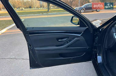 Седан BMW 5 Series 2011 в 