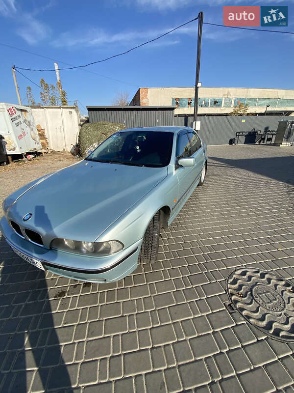 Седан BMW 5 Series 1998 в Николаеве