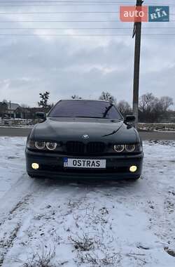 Седан BMW 5 Series 2002 в Богодухове