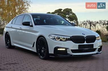 Седан BMW 5 Series 2018 в Черновцах