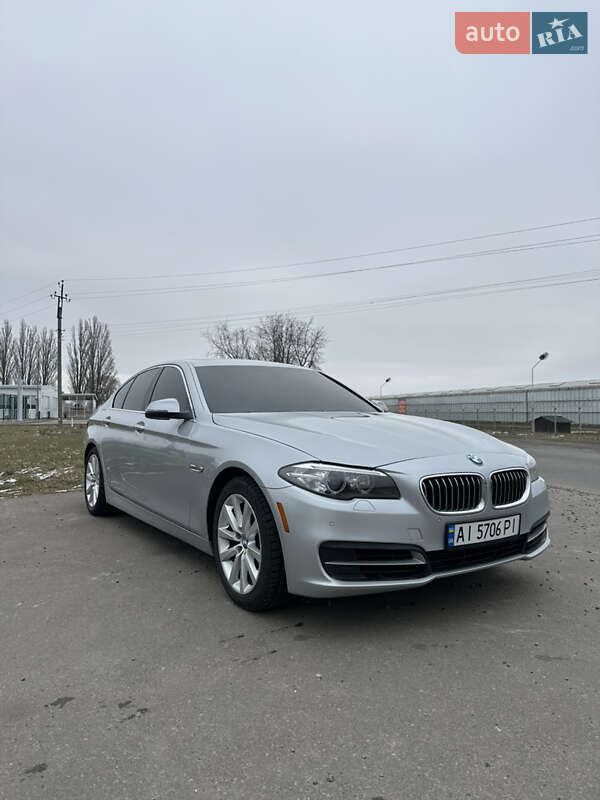 Седан BMW 5 Series 2016 в Києві