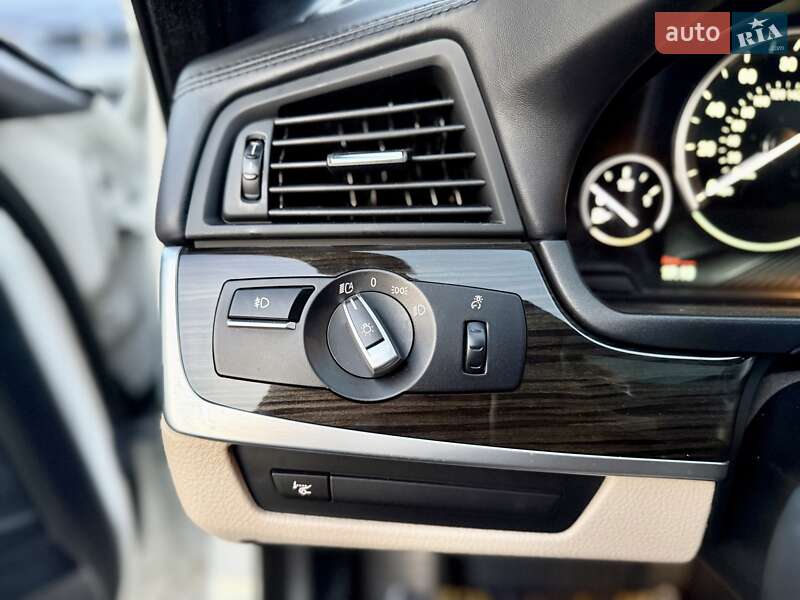 Седан BMW 5 Series 2014 в Одессе