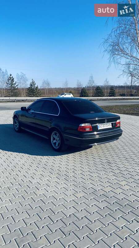 Седан BMW 5 Series 2003 в Ужгороде