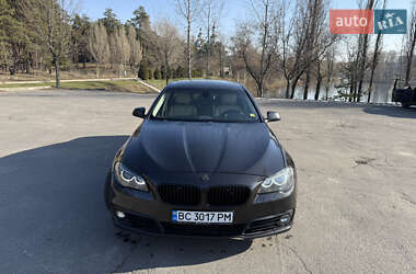 Седан BMW 5 Series 2015 в 
