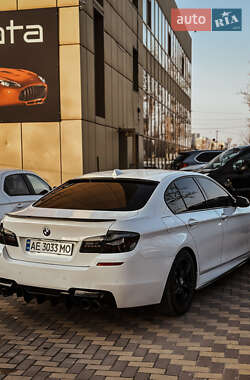Седан BMW 5 Series 2014 в 