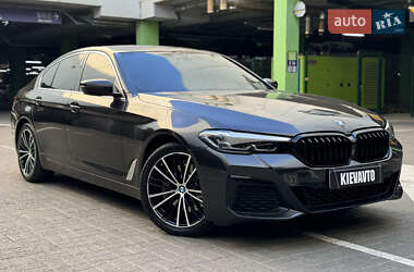 Седан BMW 5 Series 2020 в Киеве