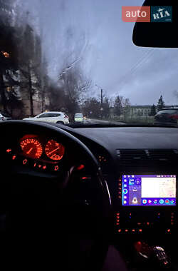 Седан BMW 5 Series 2002 в 