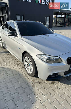 Седан BMW 5 Series 2015 в Черновцах