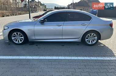 Седан BMW 5 Series 2015 в Черновцах