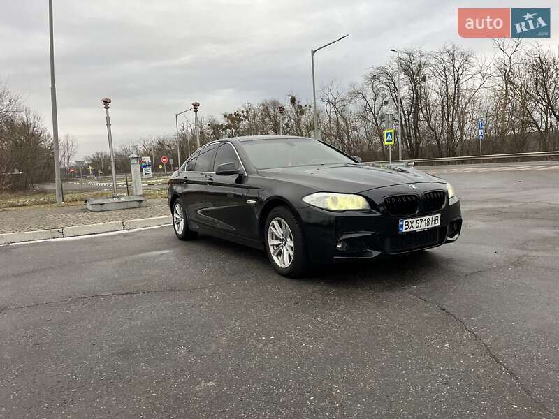 Седан BMW 5 Series 2012 в Хмельницькому