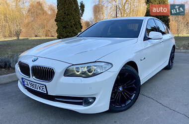 Седан BMW 5 Series 2011 в Умані