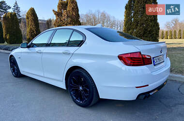 Седан BMW 5 Series 2011 в Умані