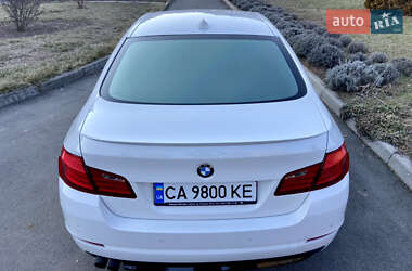 Седан BMW 5 Series 2011 в Умані