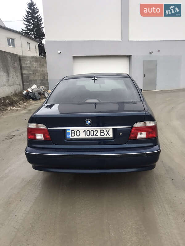 Седан BMW 5 Series 1999 в 