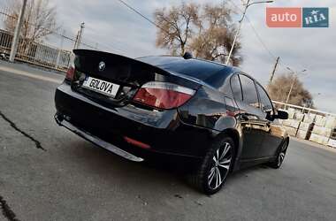 Седан BMW 5 Series 2005 в Днепре