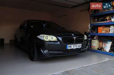 Седан BMW 5 Series 2013 в Ровно