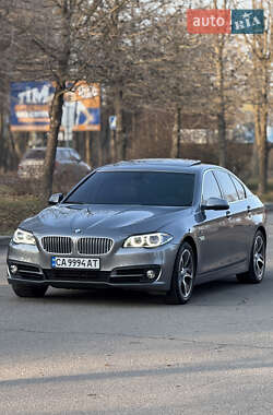 Седан BMW 5 Series 2015 в Умани