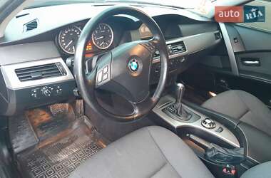 Седан BMW 5 Series 2004 в Бучаче