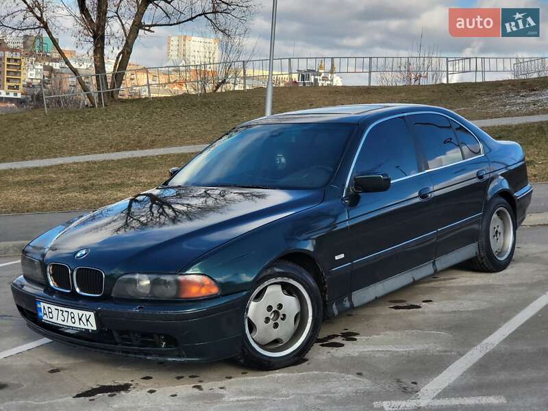 Седан BMW 5 Series 1998 в Виннице