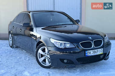 Седан BMW 5 Series 2003 в Сарнах