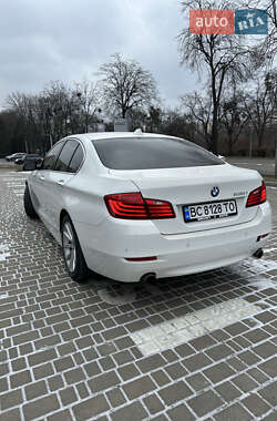 Седан BMW 5 Series 2014 в Львове