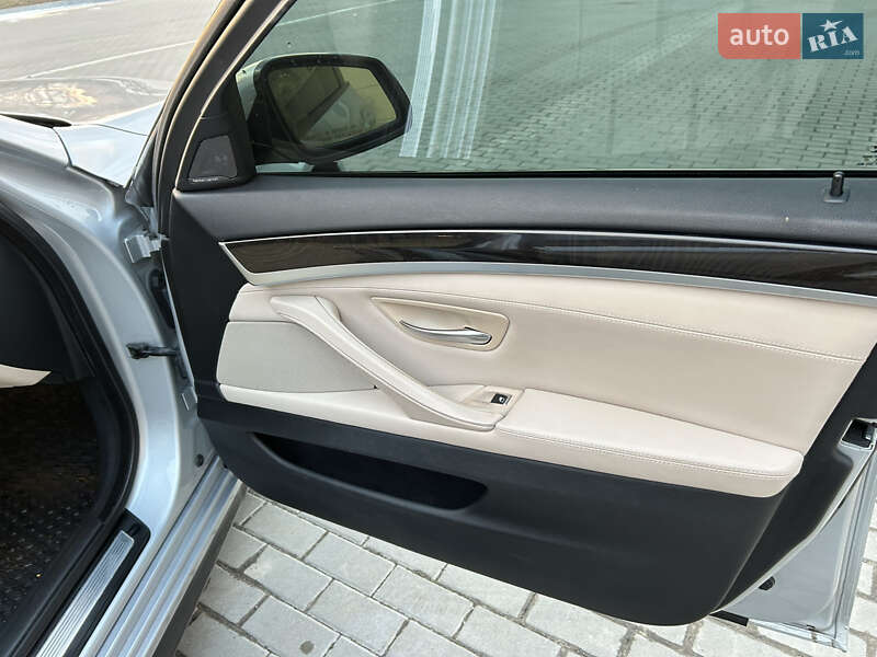 Седан BMW 5 Series 2015 в Бершади фото 34 Седан BMW 5 Series 2015 в Бершади