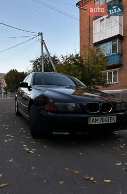 Седан BMW 5 Series 1997 в Коростене