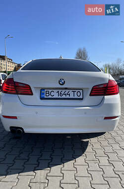 Седан BMW 5 Series 2016 в Львове