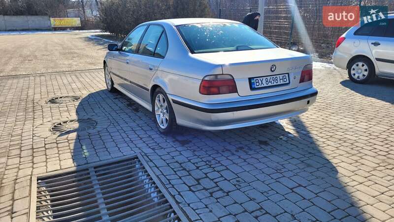 Седан BMW 5 Series 1999 в Чорткові