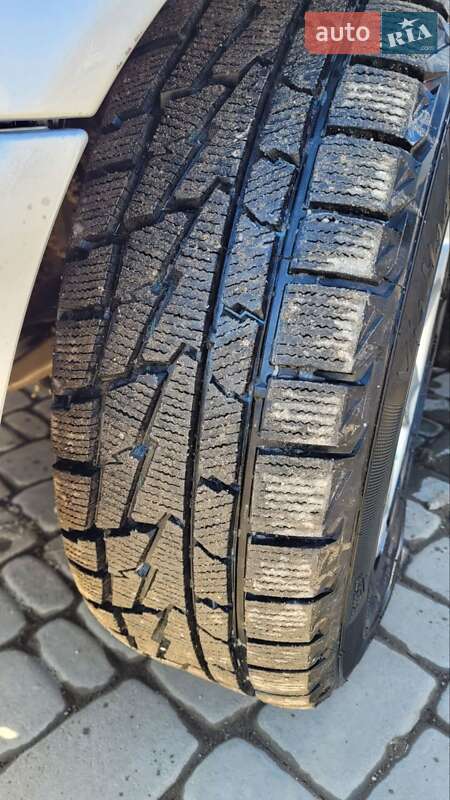 Седан BMW 5 Series 1999 в Чорткові