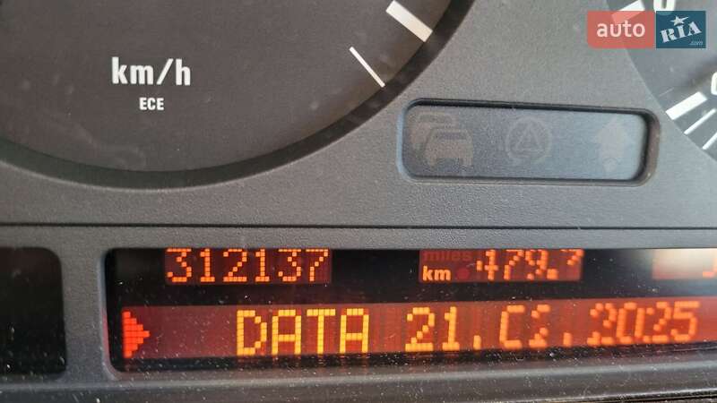 Седан BMW 5 Series 1999 в Чорткові