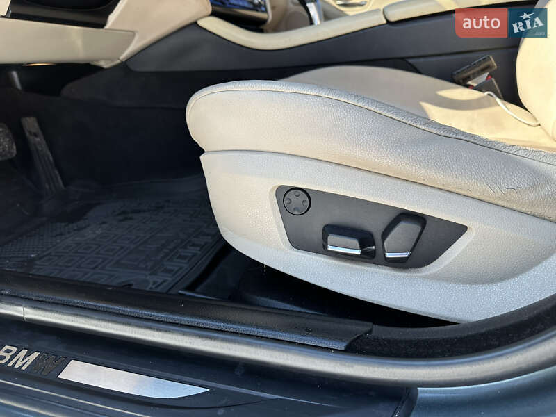 Седан BMW 5 Series 2012 в Ирпене