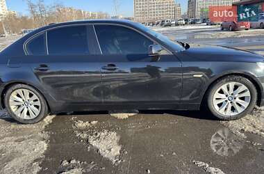 Седан BMW 5 Series 2004 в Києві