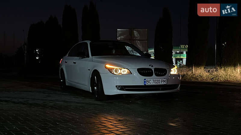 Седан BMW 5 Series 2009 в Почаєві