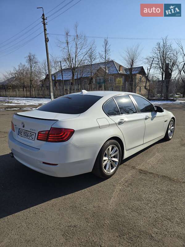 Седан BMW 5 Series 2013 в Кривом Роге